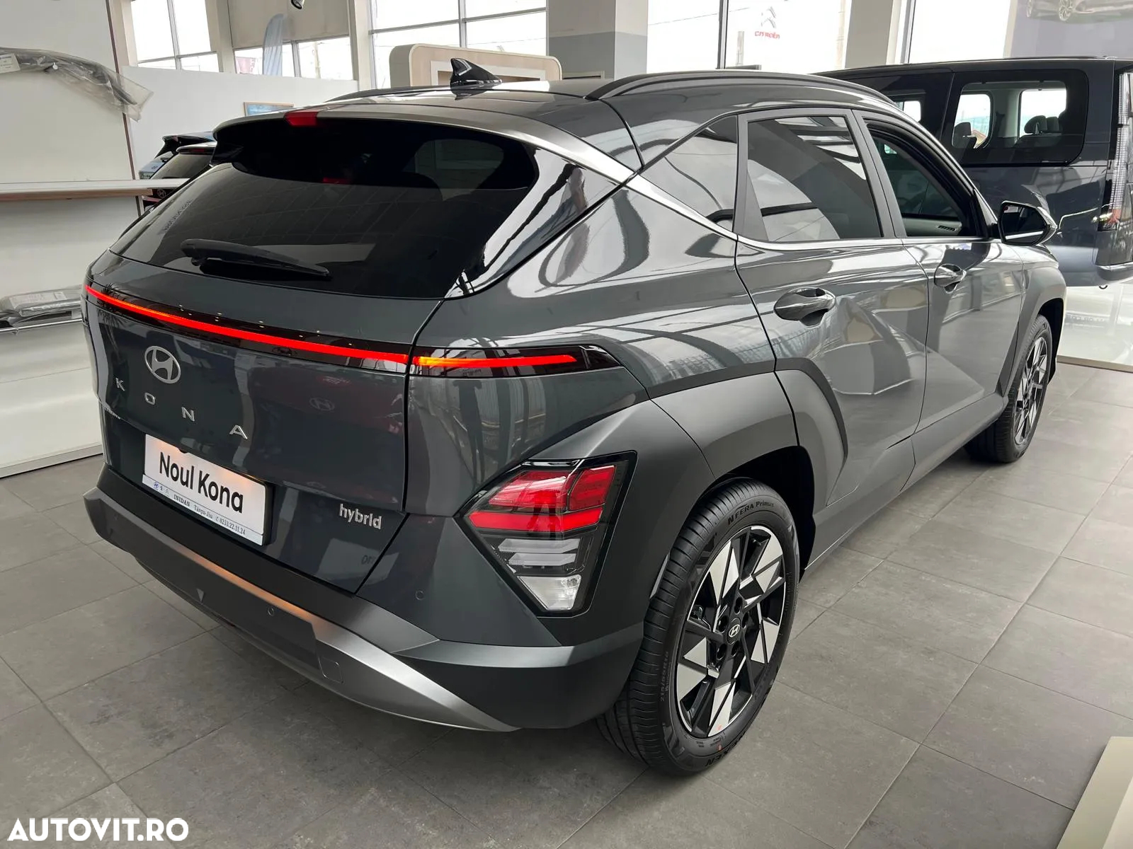 Hyundai KONA - 3