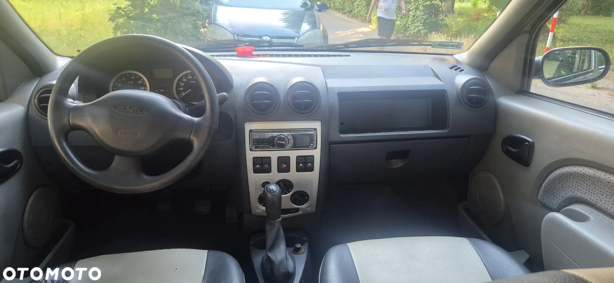 Dacia Logan 1.5 dCi Laureate - 8