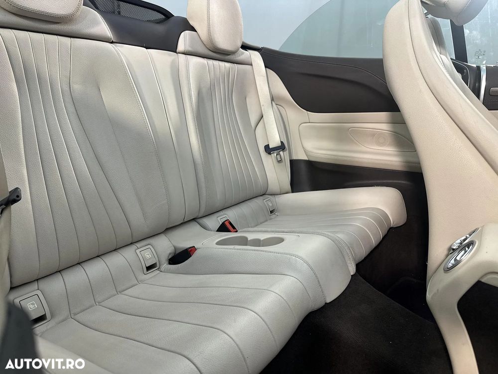 Mercedes-Benz E 220 d Cabrio - 12