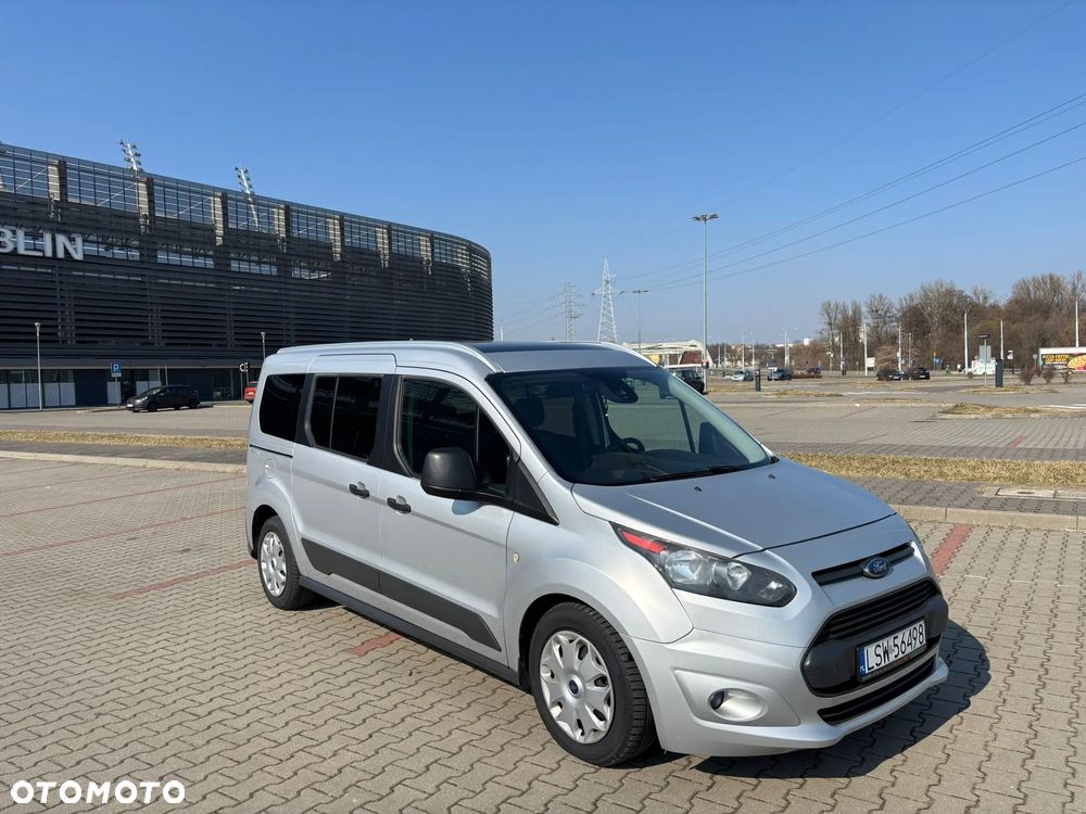 Ford Tourneo Connect Grand - 33