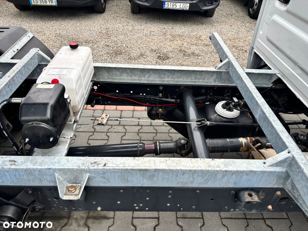 Iveco DAILY NOWA ZABUDOWA WYWROT KIPER KILKA SZTUK 35C14,,35C15,,35C16,,35C17 - 7