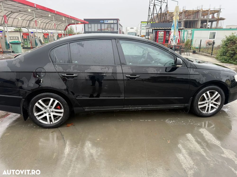 Volkswagen Passat 1.9TDI Highline - 7