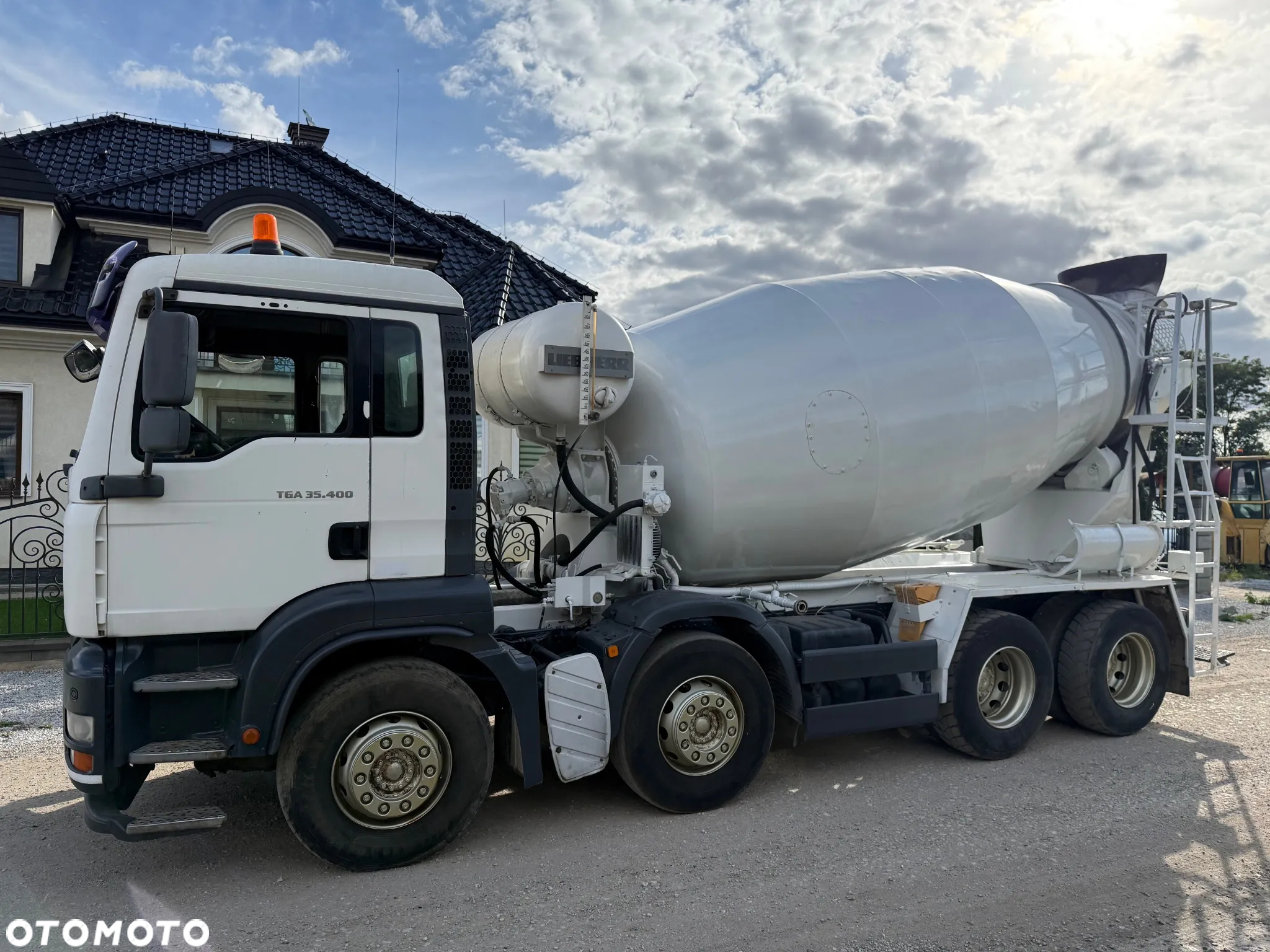 MAN TGA 35.400 Betonomieszarka 9/10 m3 Klima - 2