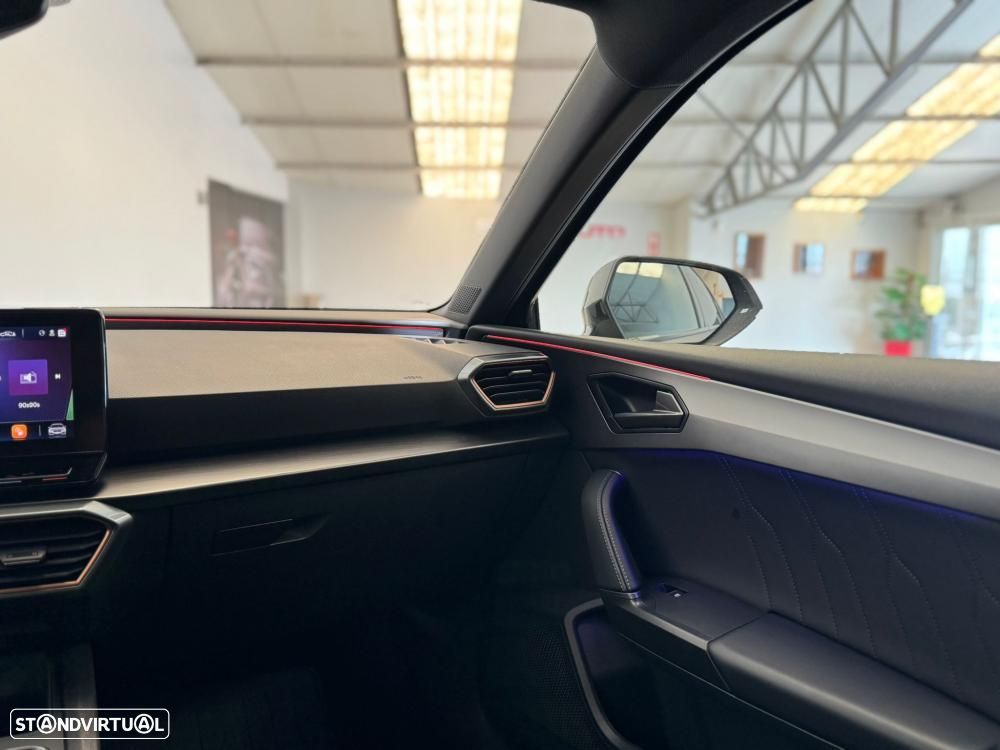 Cupra Leon ST 1.4 e-Hybrid VZ DSG - 30