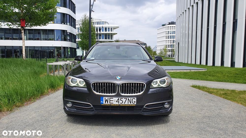 BMW Seria 5 520d xDrive Luxury Line - 3