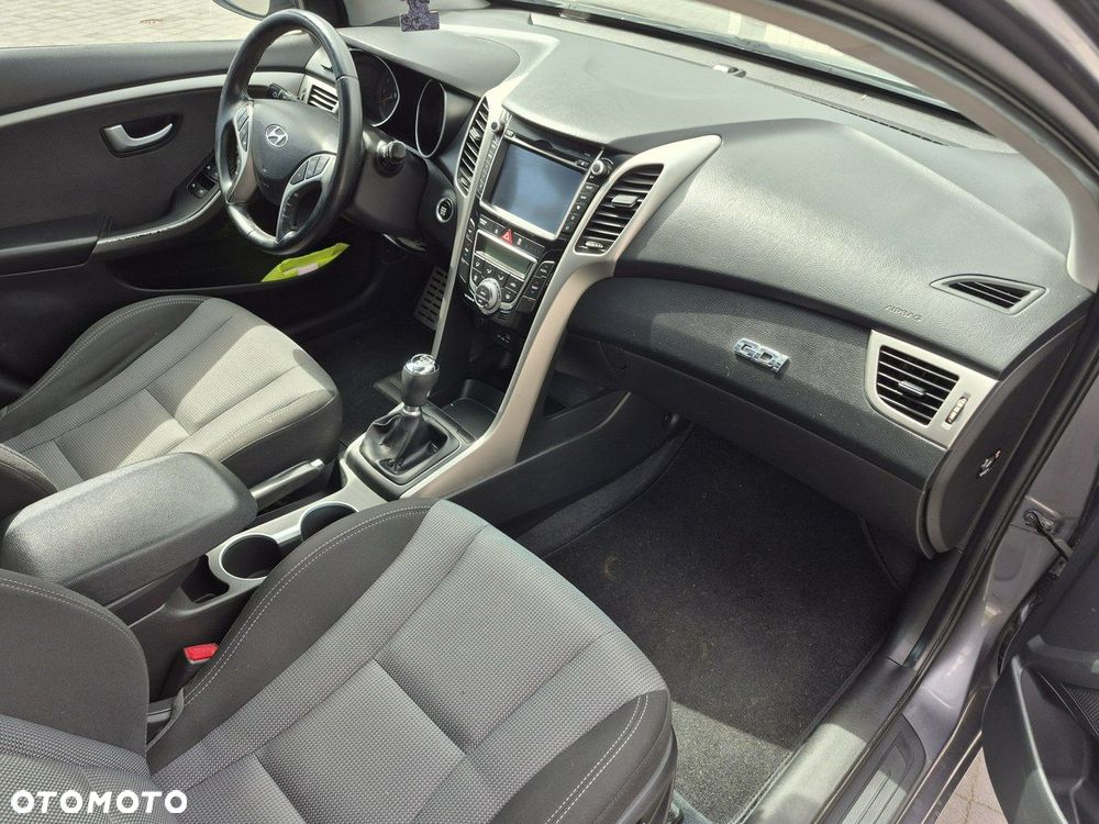 Hyundai i30 - 12