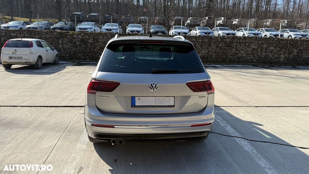 Volkswagen Tiguan 2.0 TDI 4Mot DSG Highline - 8