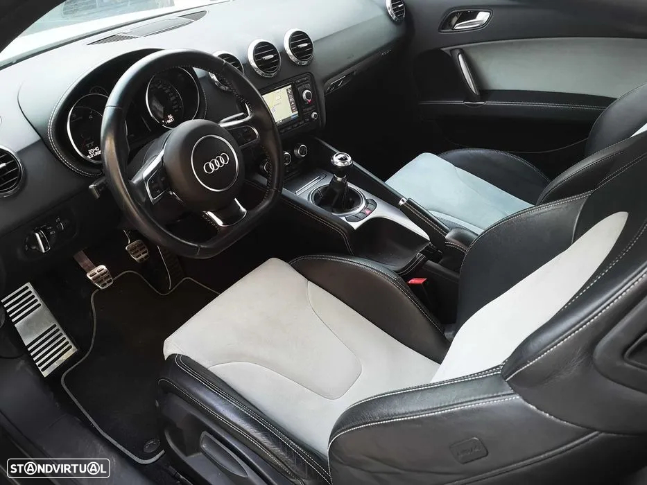 Audi TT Coupé 2.0 TDI quattro Limited Edition - 7