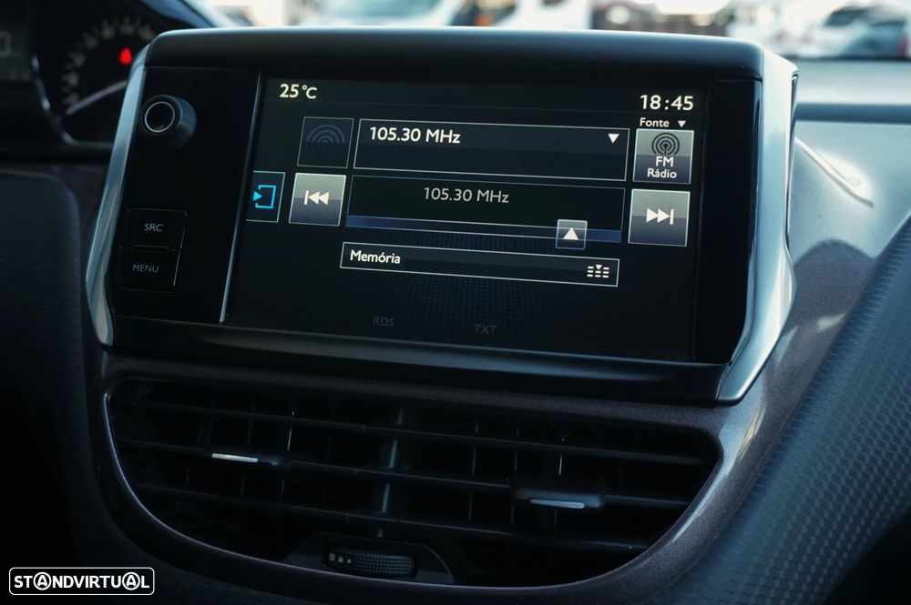 Peugeot 2008 1.2 VTi Active - 29