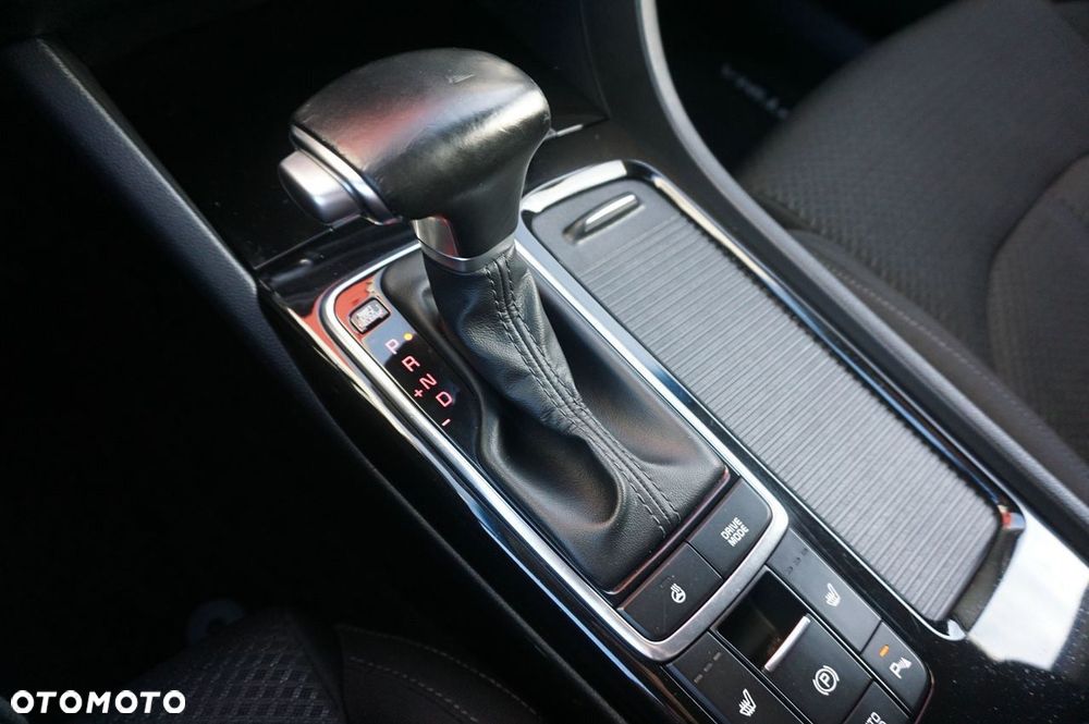 Kia Optima Sportagon 2.0 CVVL Automatik Vision - 12