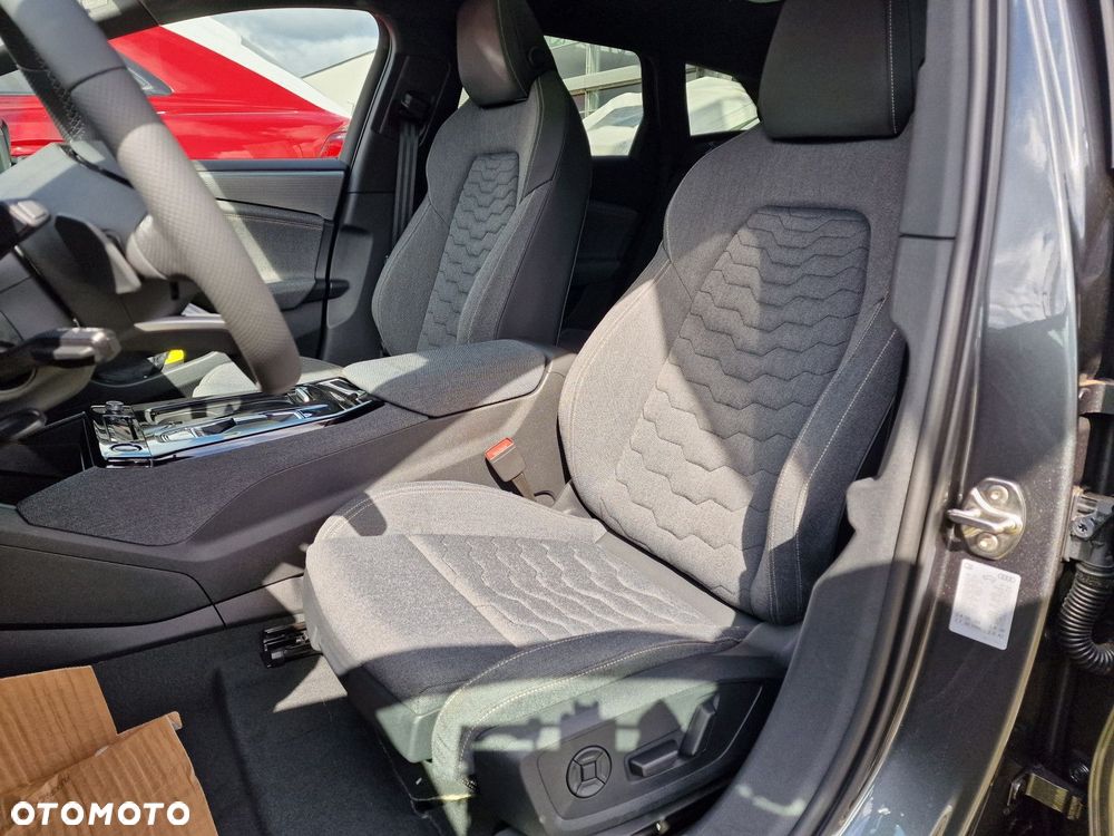 Audi A6 Sportback e-tron - 11