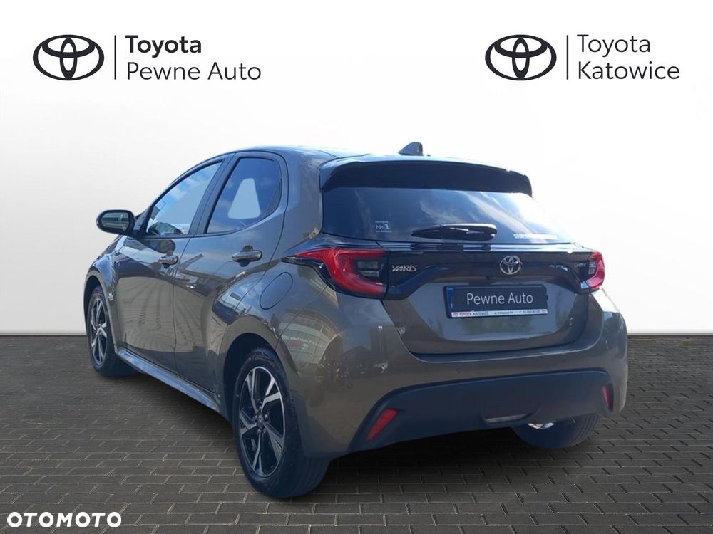 Toyota Yaris Hybrid 1.5 Style - 3