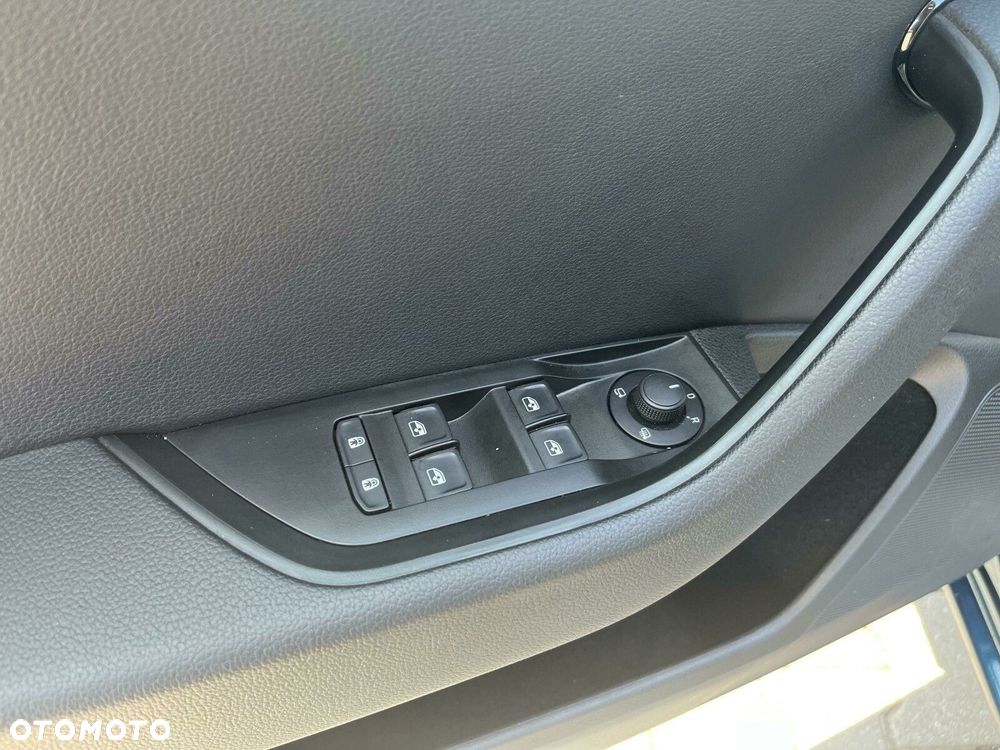 Skoda Superb 1.5 TSI Ambition DSG - 14