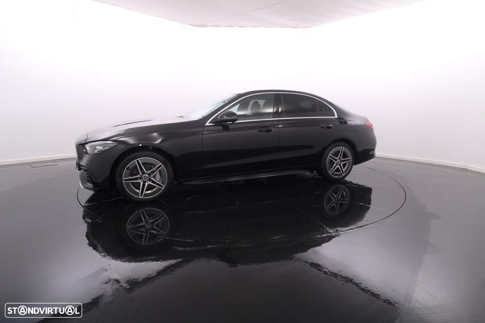 Mercedes-Benz C 300 e AMG Line - 2