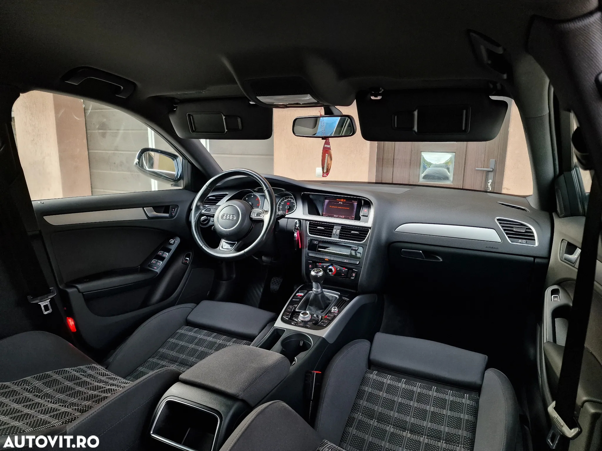 Audi A4 - 25