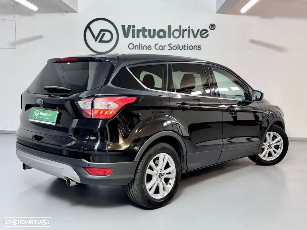 Ford Kuga 1.5 TDCi Titanium - 6