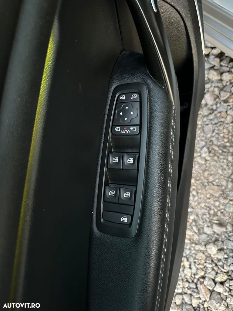Renault Megane ENERGY dCi 110 EDC INTENS - 9