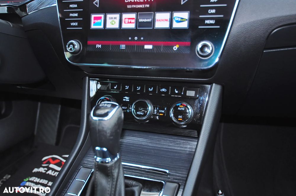 Skoda Superb 2.0 TDI DSG Ambition - 22