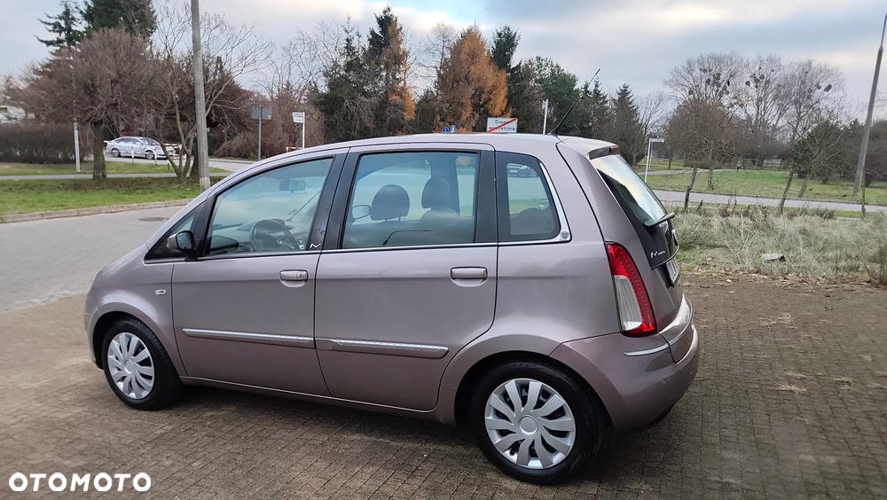 Lancia Musa 1.3 Multijet 16v DPF Gold - 36