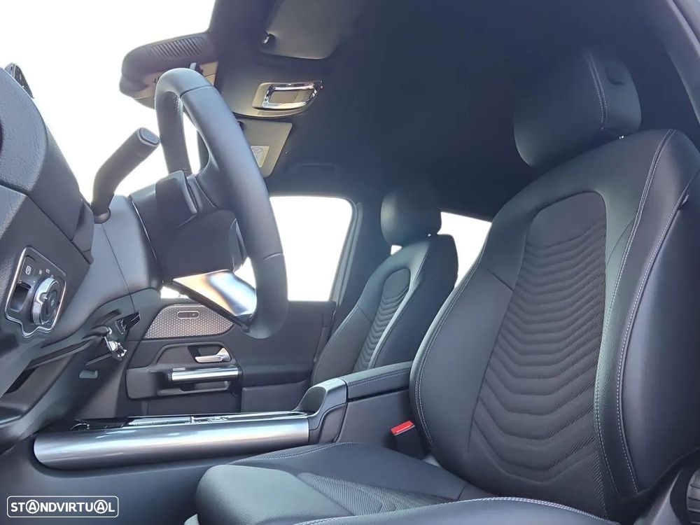 Mercedes-Benz B 250 e - 12