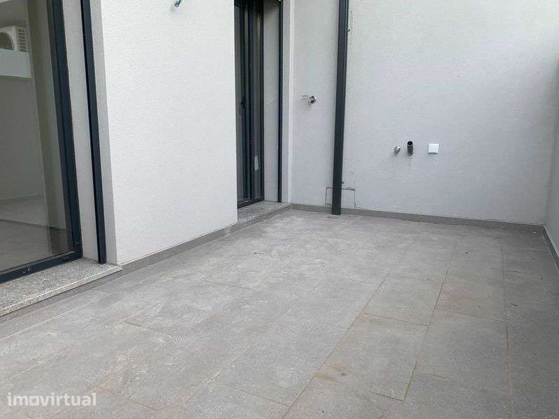 T1 NOVO com terraço e garagem | Oportunidade imperdível em Esgueira! - Grande imagem: 3/11