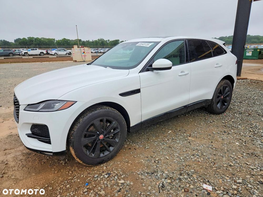 Jaguar F-Pace - 3