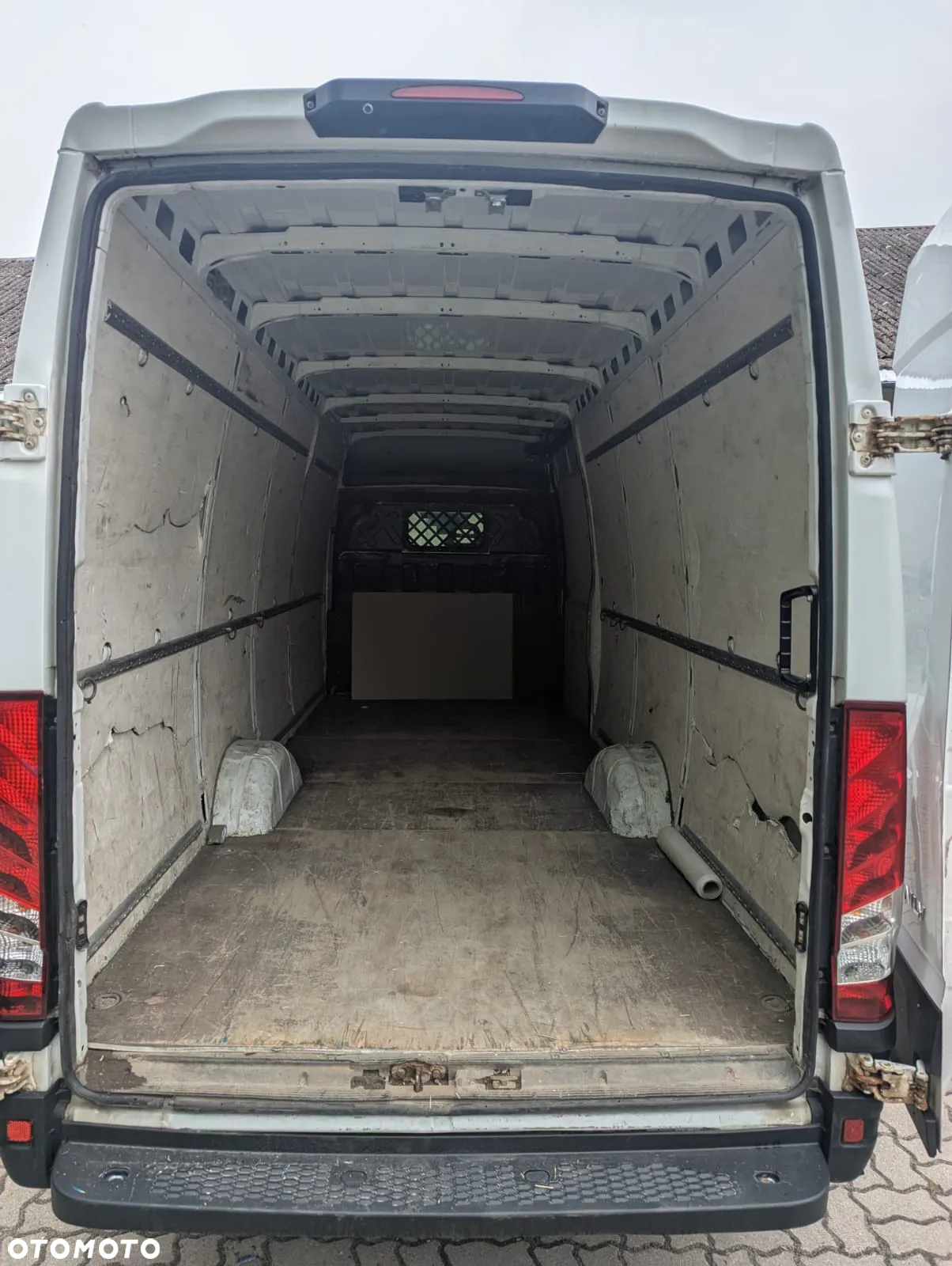 Iveco DAILY - 13