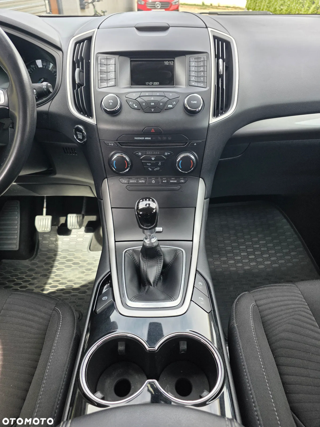 Ford S-Max 2.0 TDCi Trend - 28