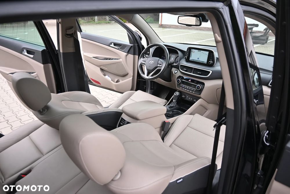 Hyundai Tucson 2.0 CRDi Premium 4WD - 27