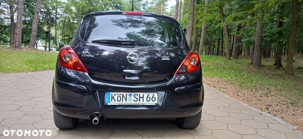 Opel Corsa 1.4 16V 150 Jahre - 4