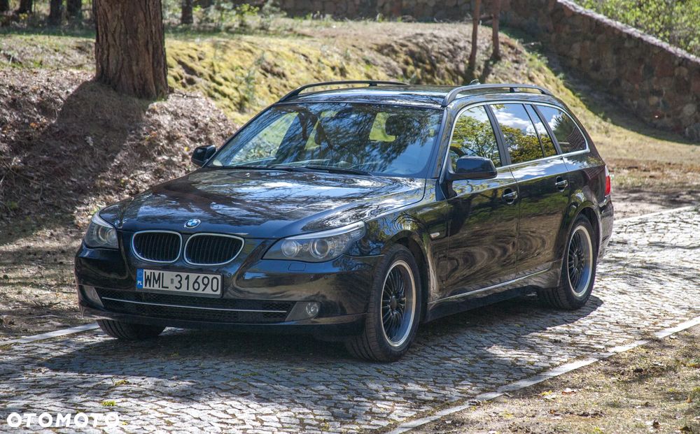 BMW Seria 5 525d - 18