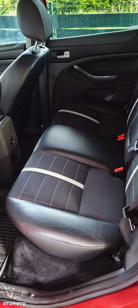 Ford Kuga 2.0 TDCi Trend FWD - 13