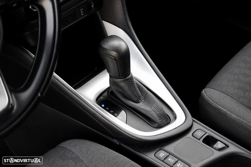 Toyota Yaris 1.5 HDF Comfort - 13