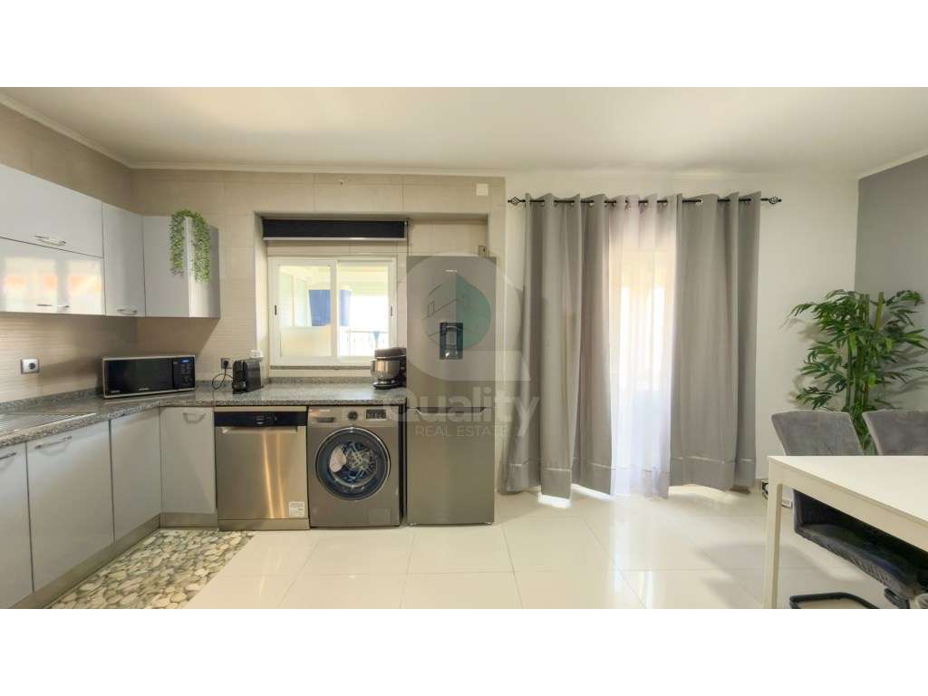 Apartamento T3 convertido em T2 na Verderena - Grande imagem: 5/30