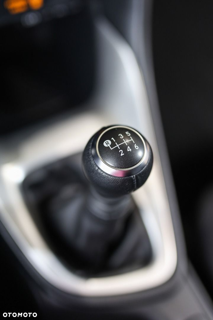 Toyota Yaris - 17