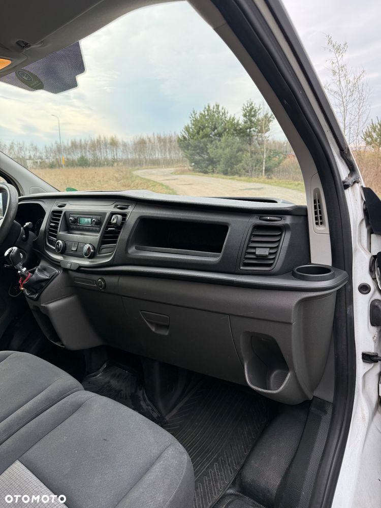 Ford Transit Custom - 12
