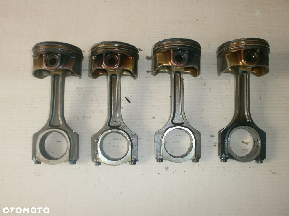 KORBOWÓD TŁOK 2.0T-GDI G4KH KIA HYUNDAI - 1