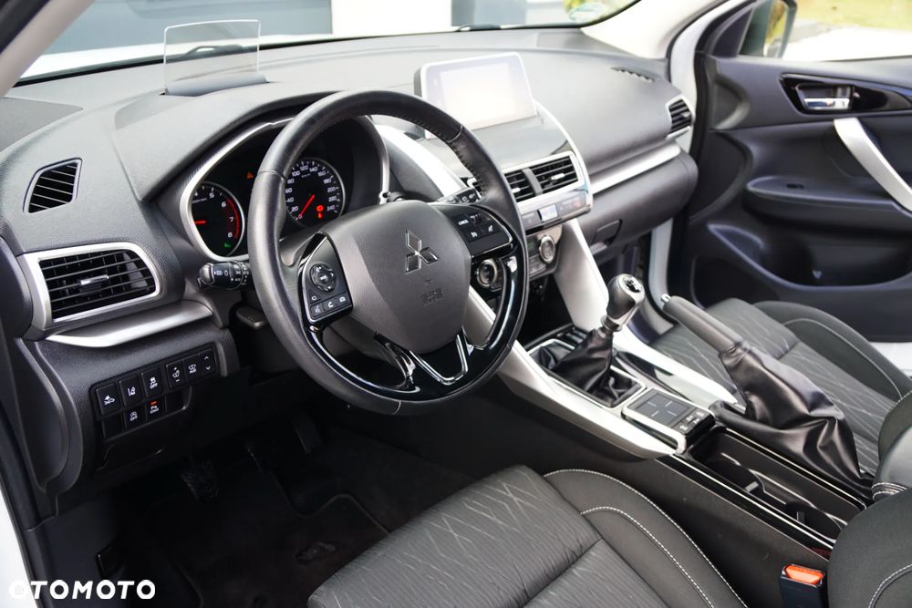 Mitsubishi Eclipse Cross 1.5 T-MIVEC ClearTec 2WD Intro Edition - 26