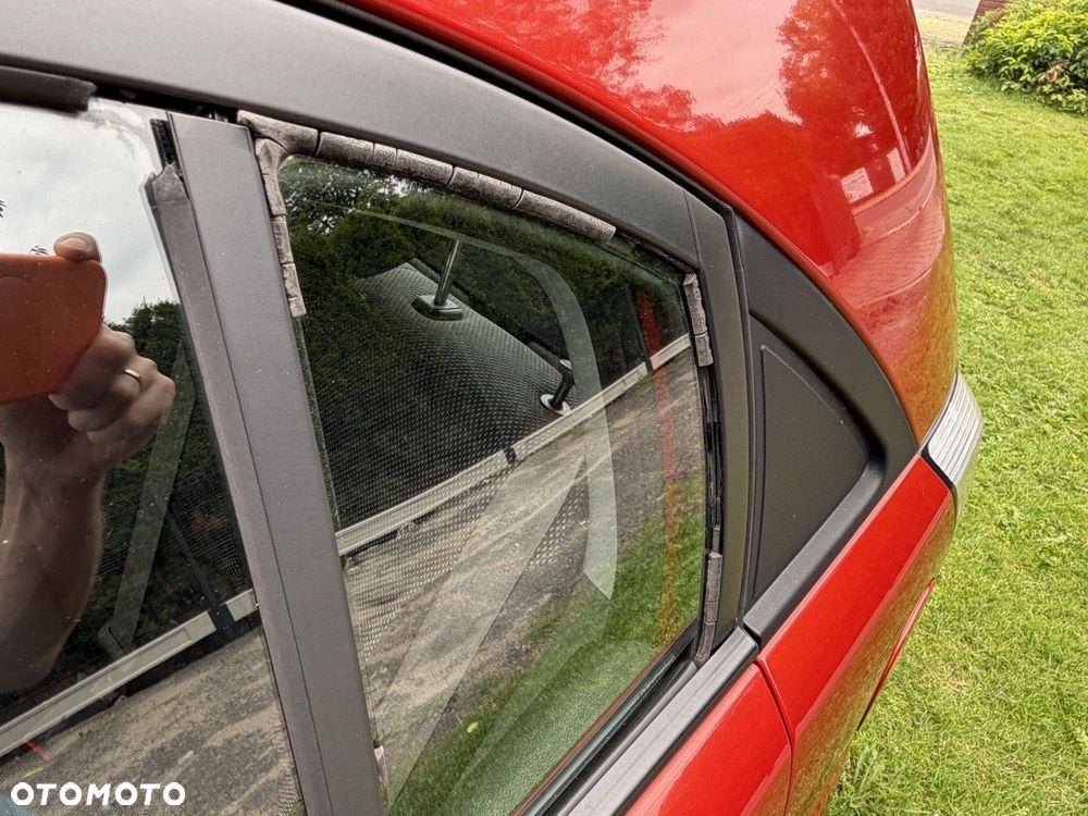 Kia Rio - 7