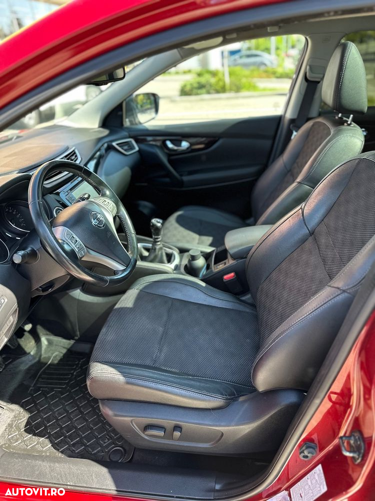 Nissan Qashqai 1.5 DCI Start/Stop Tekna - 16