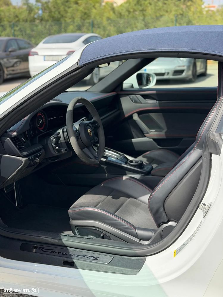 Porsche 911 (992) Carrera GTS PDK - 6