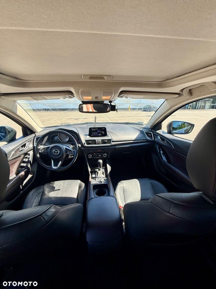 Mazda 3 - 18