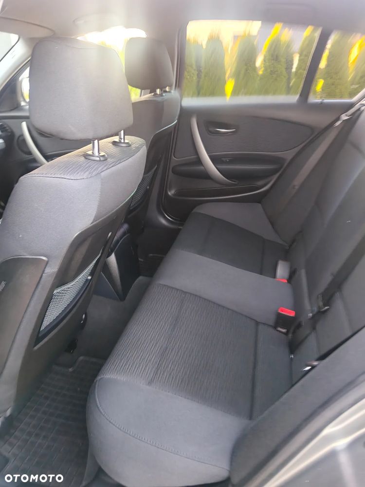 BMW Seria 1 - 13