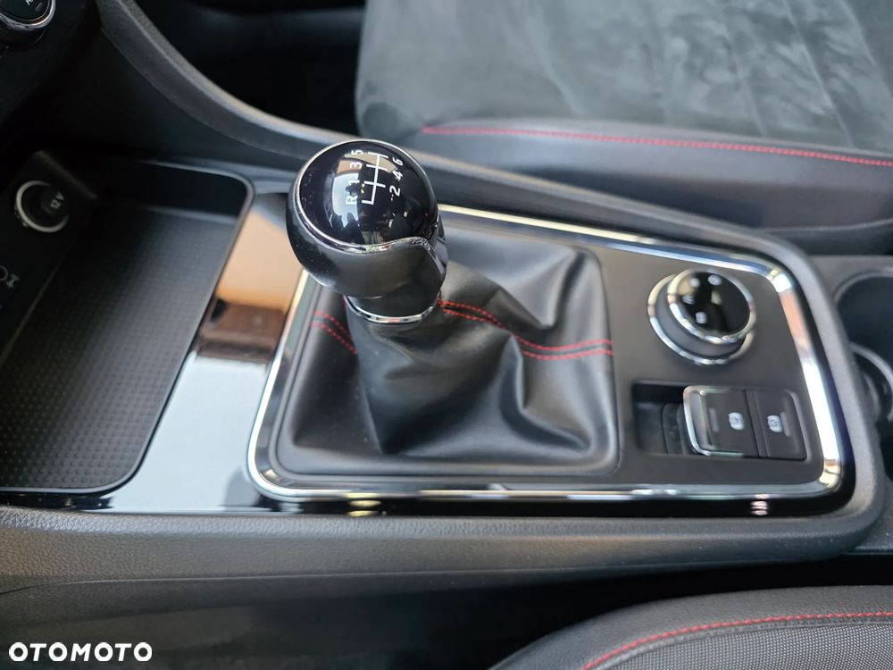 Seat Ateca 1.5 Eco TSI FR Black S&S - 24