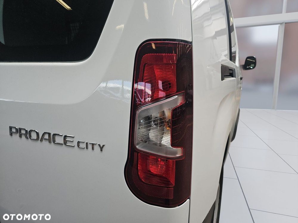 Toyota ProAce 2.3T 1.5D-4D 100KM long FurgonBrygActive - 22