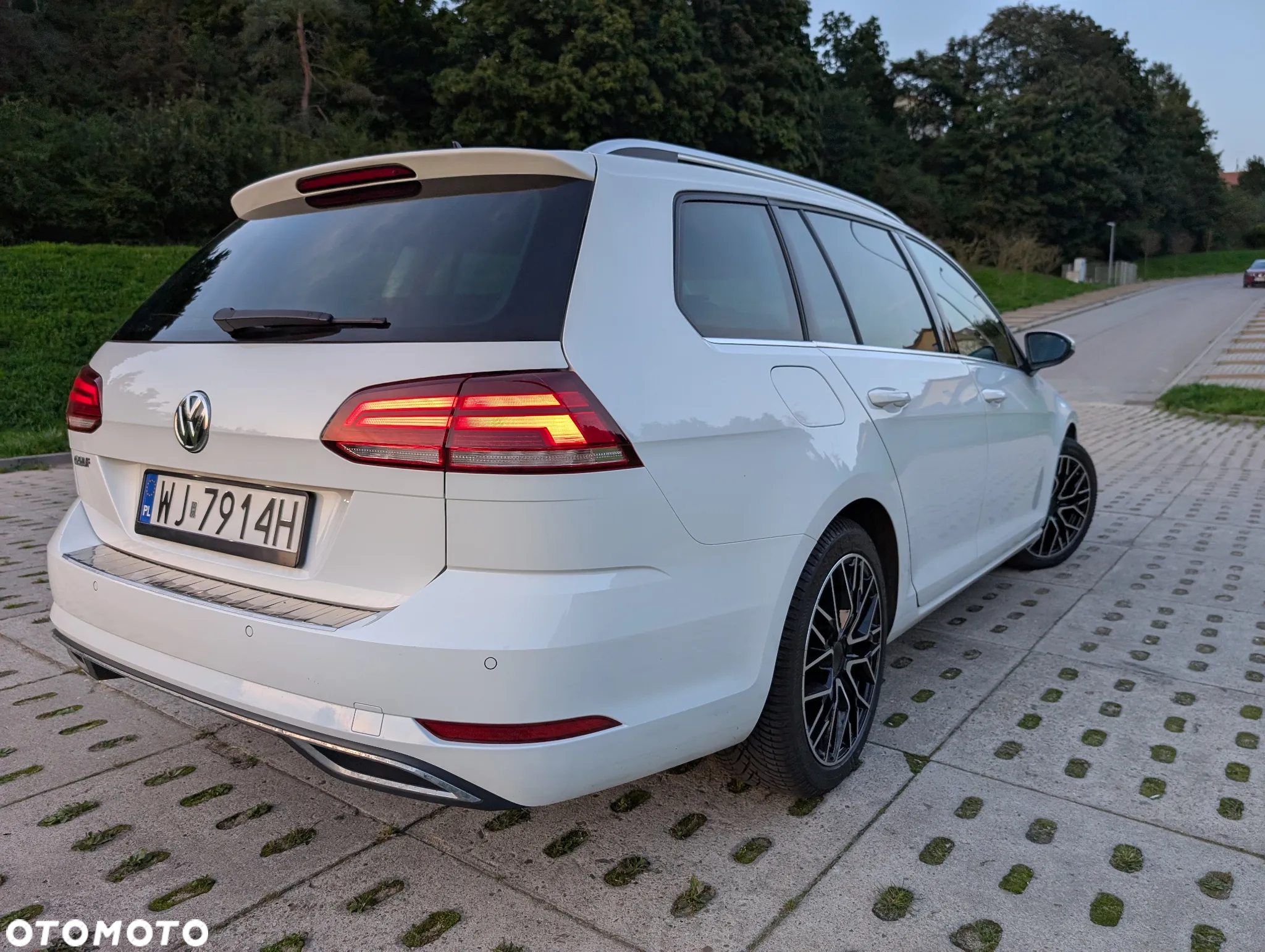 Volkswagen Golf VII 1.5 TSI BMT Evo Highline DSG - 19