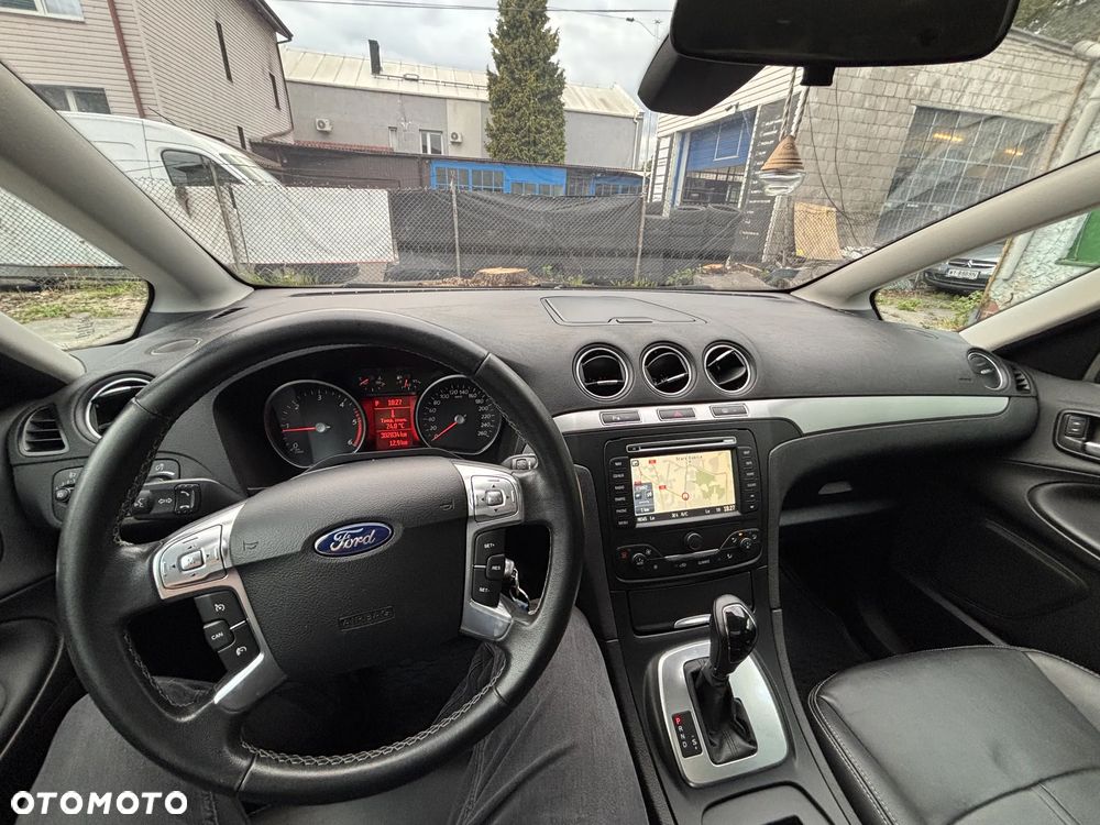 Ford S-Max - 9