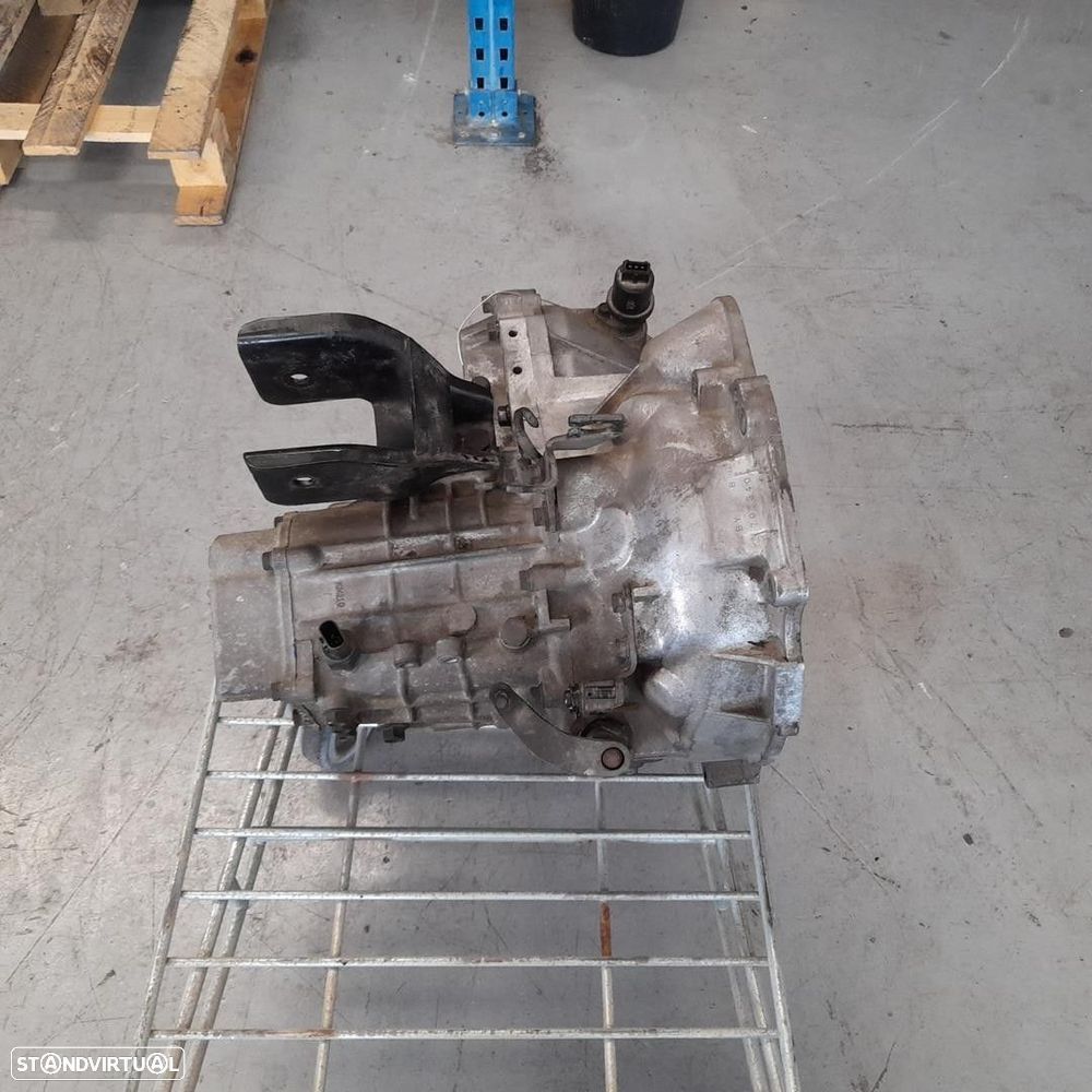 CAIXA VELOCIDADES KIA JOICE 2000 - 1