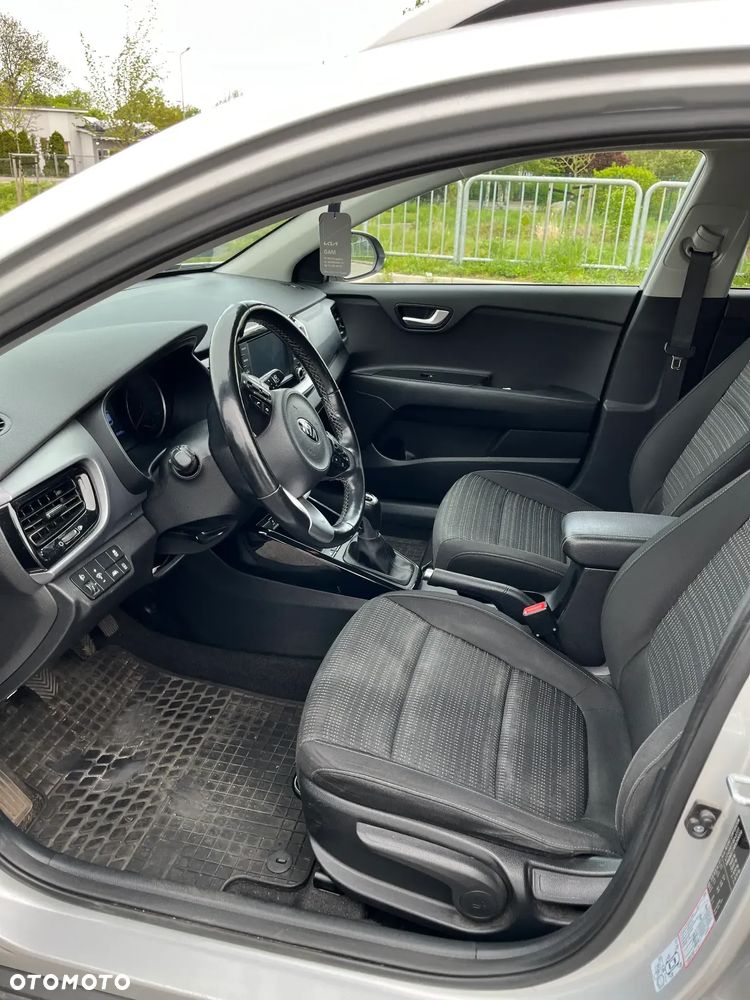 Kia Stonic 1.0 T-GDI L - 9