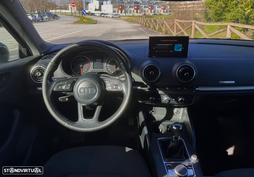 Audi A3 Sportback 1.6 TDI S-line - 6